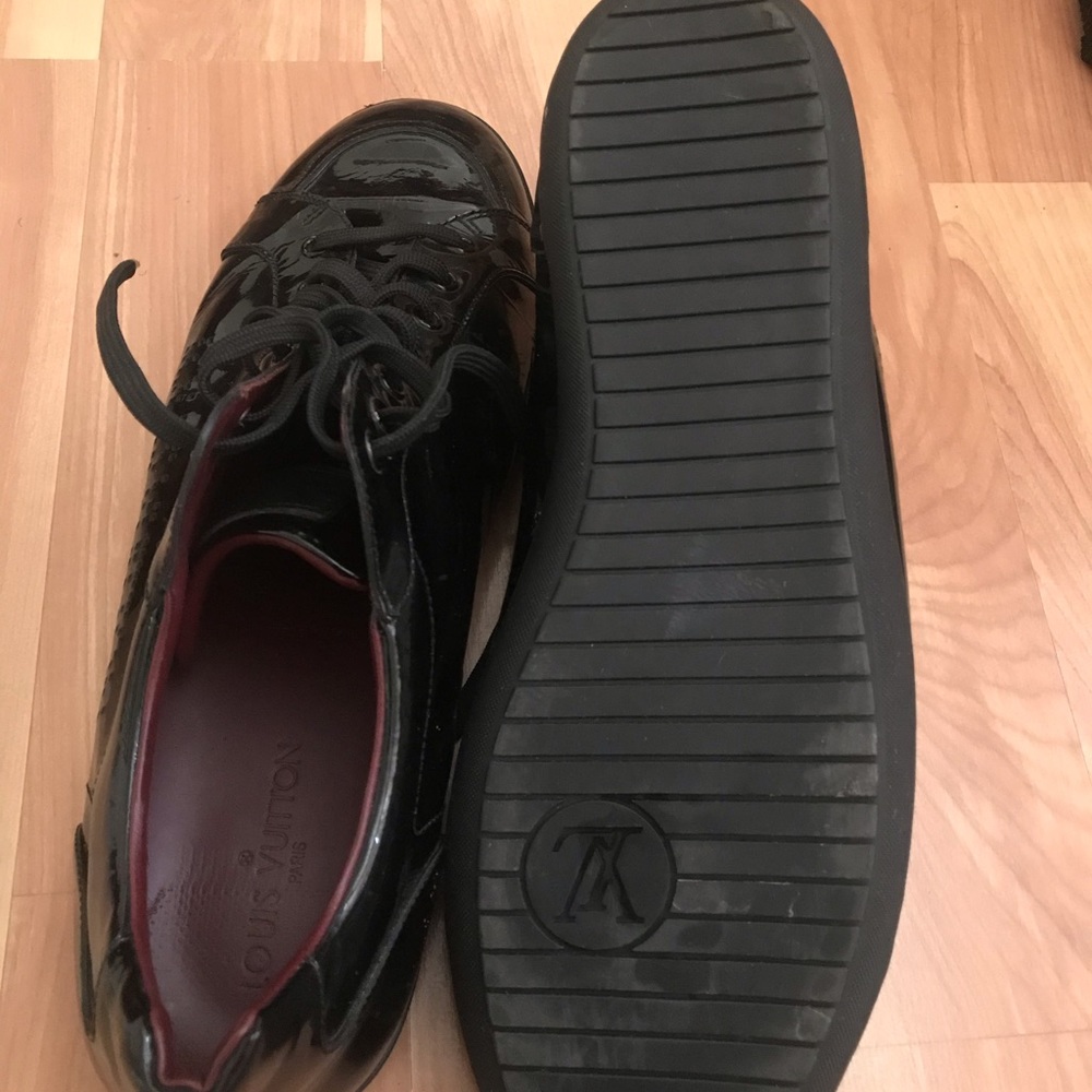 Men’s Louis Vuitton Lace up - Picture 6 of 6